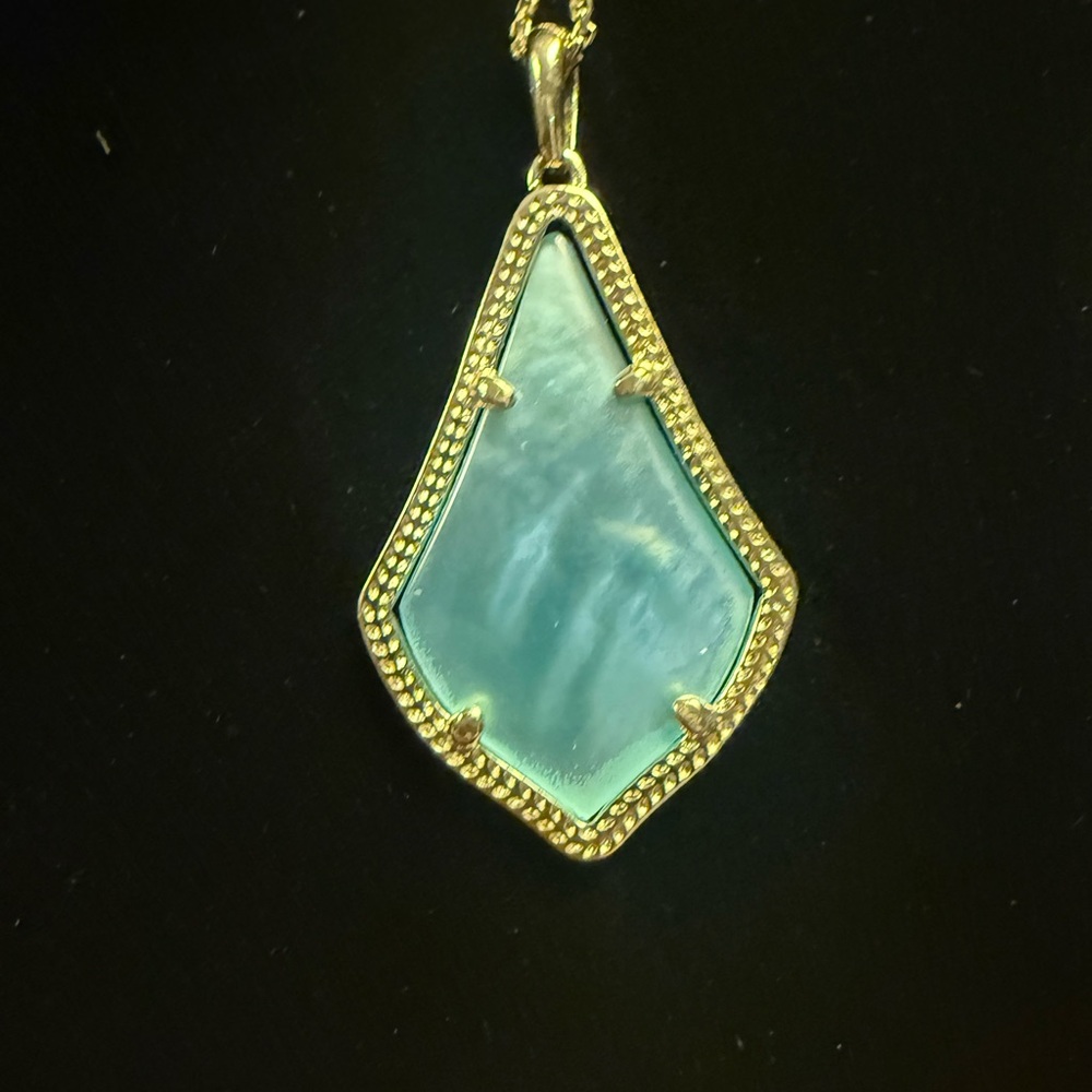 Vintage Kendra Scott Alex Gold Necklace w/ Teal Illusion Stone Adjustable 18” - Picture 5 of 9